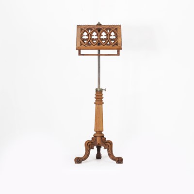 Lot 71 - A Victorian oak music stand