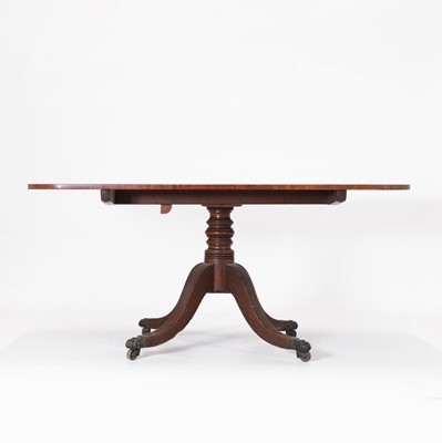 Lot 134 - A George III mahogany pedestal dining table