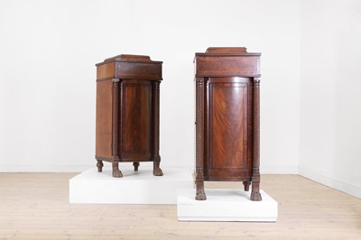 Lot 259 - A pair of Regency mahogany pedestals