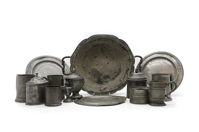 Lot 309 - A collection of pewter