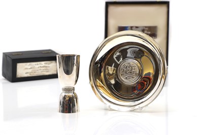 Lot 42 - A cased Irish silver commemorative dish