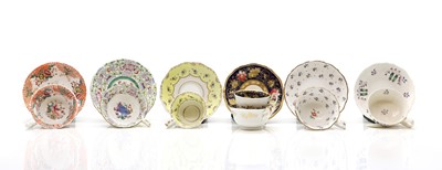 Lot 213 - A collection of twelve teacups and saucers