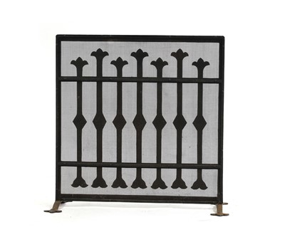 Lot 637 - An Arts and Crafts fire screen