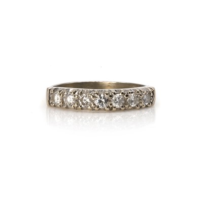 Lot 1088 - An 18ct white gold diamond seven stone ring