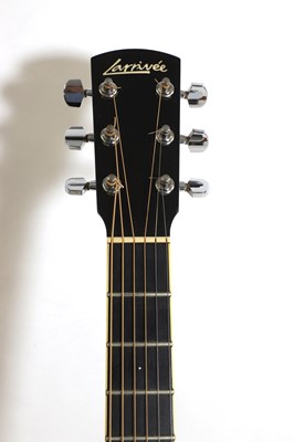 Lot 387 - A Larrivee 'OM-01' acoustic guitar