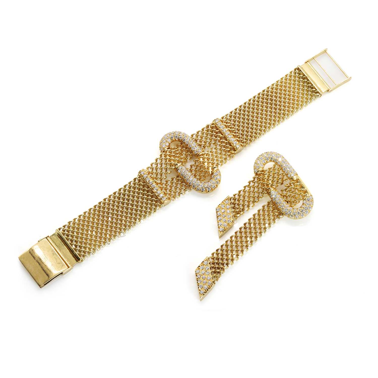 Lot 149 - A diamond mesh link bracelet and brooch set, by Gioielli Graser