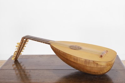 Lot 379 - A vintage Renaissance lute by Ian Harwood and John Isaacs