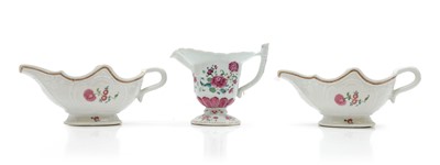 Lot 185 - A collection of Chinese export famille rose