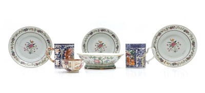 Lot 174 - A collection of Chinese famille rose