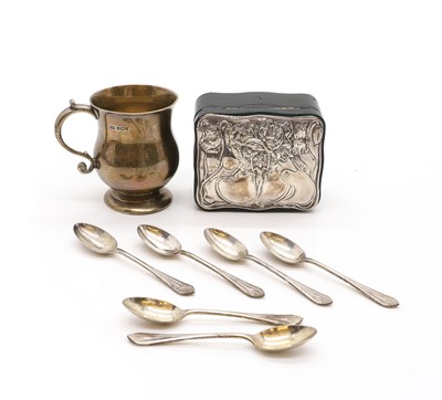 Lot 47 - A collection of silver items