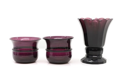 Lot 208 - A collection of amethyst glass