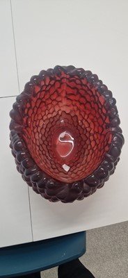 Lot 312 - A Lalique 'Coupe Framboise' glass bowl