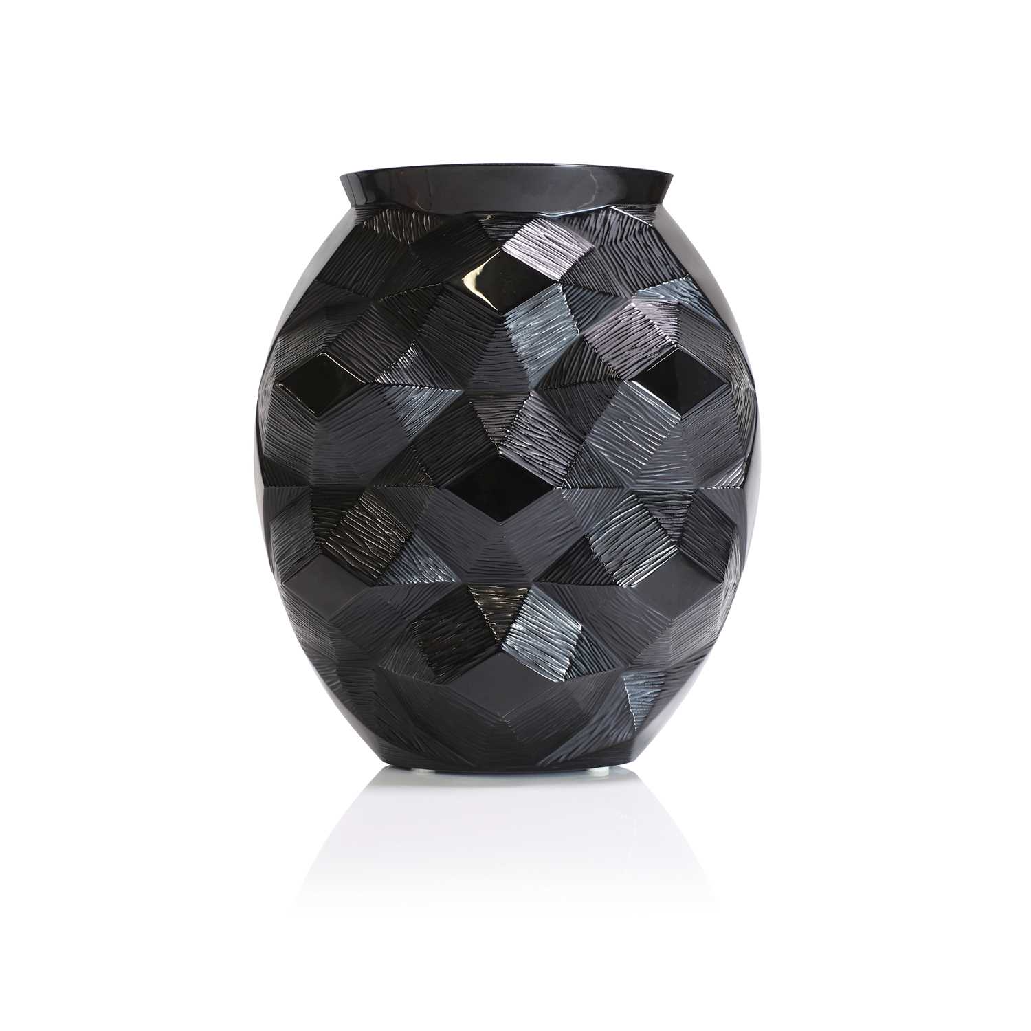 Lot 307 - A Lalique 'Tortue' glass vase