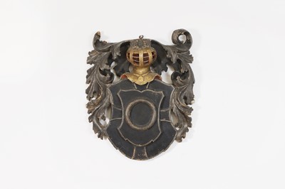 Lot 3 - A carved and painted armorial crest