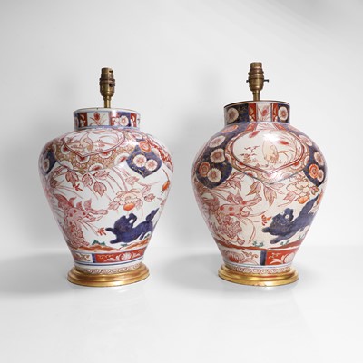 Lot 261 - A pair of Japanese Imari vases