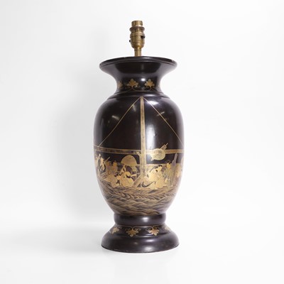 Lot 278 - A Japanese black-lacquered vase