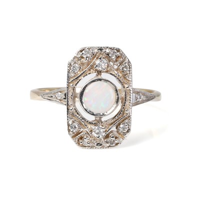 Lot 1222 - A two colour gold opal and diamond panel ring