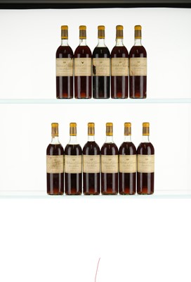 Lot 160 - Chateau d'Yquem, Sauternes, 1967