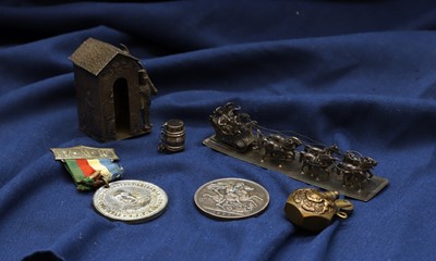 Lot A First World War Trench Art button lighter