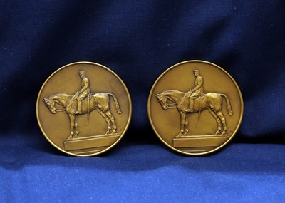 Lot Two Inauguration Du Monument Du Marechal Haig medals