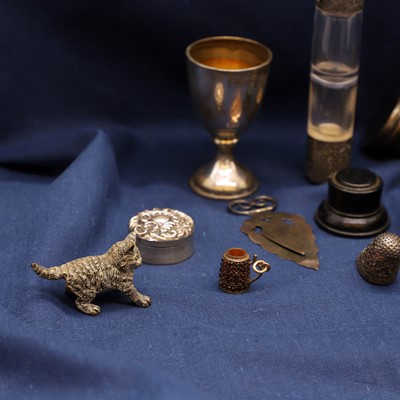Lot A collection of silver items
