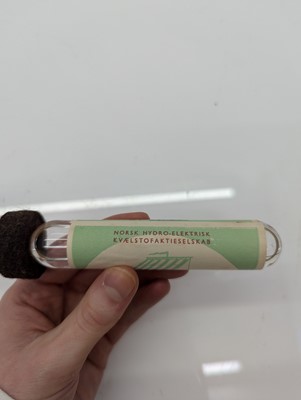 Lot 418 - A Vemork Norsk Hydro deuterium oxide vial