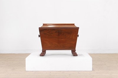 Lot 589 - A Regency mahogany cellaret