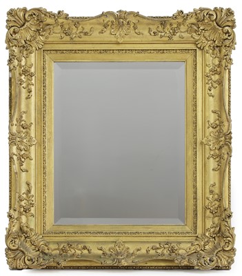 Lot 607 - A giltwood and gesso mirror