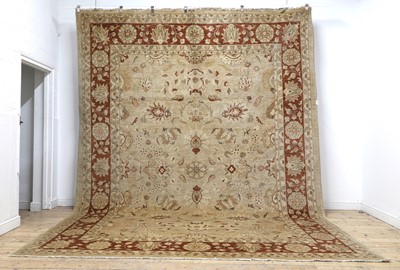 Lot 503 - A Sultanabad carpet