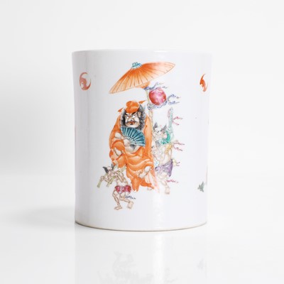 Lot 127 - A Chinese famille rose brush pot