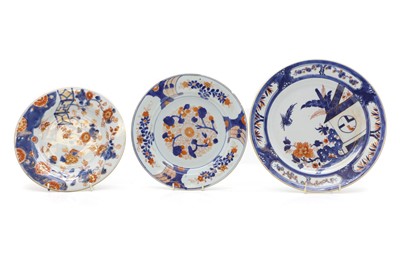 Lot 134 - A collection of Chinese export Imari plates