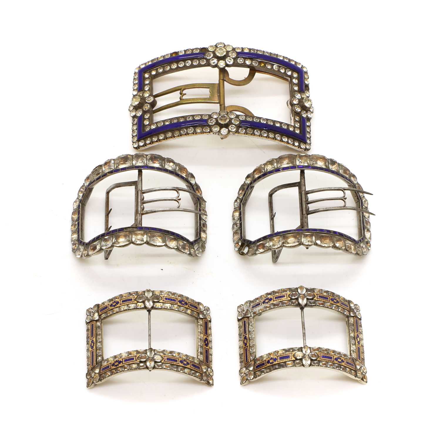 Lot 103 - A collection of shoe buckles