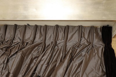 Lot 306 - A pair of silk and velvet curtains