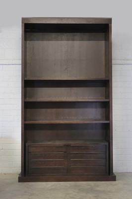 Lot 405 - A contemporary dark oak display shelving unit