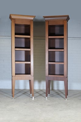 Lot 393 - A pair of bespoke free-standing bookcases