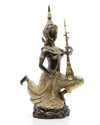 Lot 131 - A bronzed figure