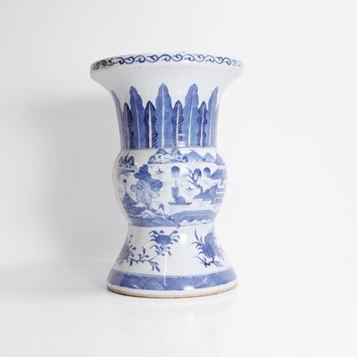 Lot 348 - A Chinese blue and white gu vase