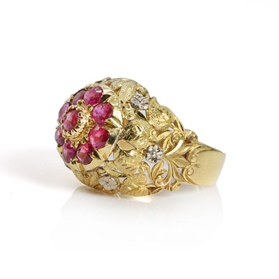 Lot 99 - An Italian gold ruby bombé ring, c.1960