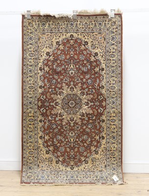 Lot 506 - A small Kashan wool rug