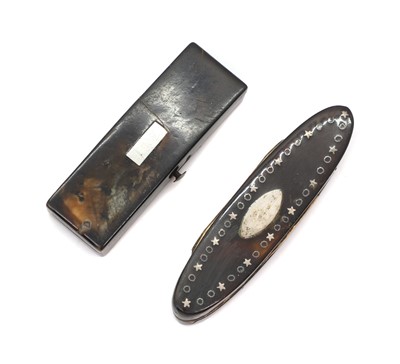 Lot 364 - A George III tortoiseshell and gold inlaid toothpick case