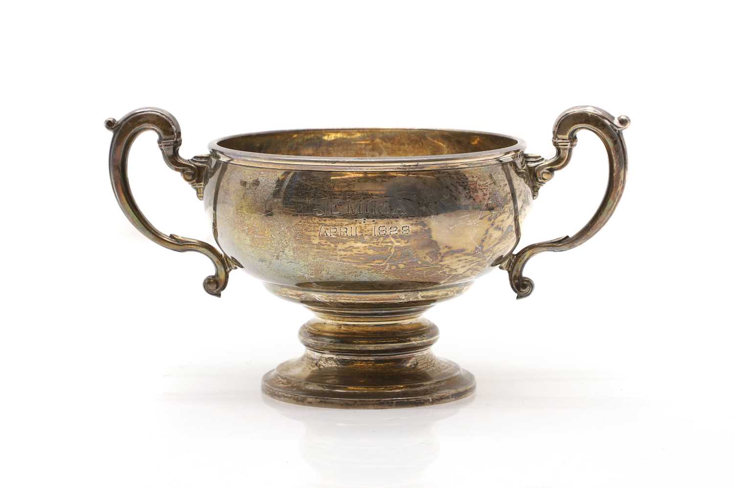 Lot 60 - A silver twin-handled pedestal bowl