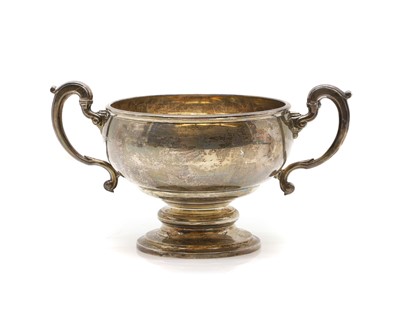 Lot 60 - A silver twin-handled pedestal bowl