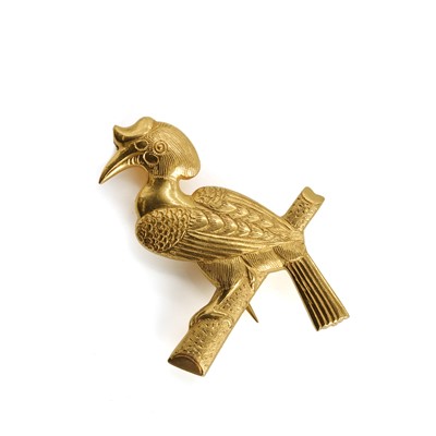 Lot 117 - A gold Hornbill bird brooch