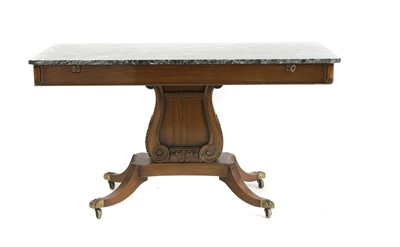 Lot 526 - A Regency-style centre table