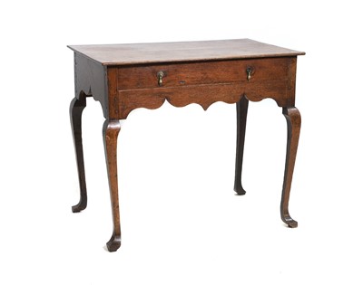 Lot 372 - A George III country side table