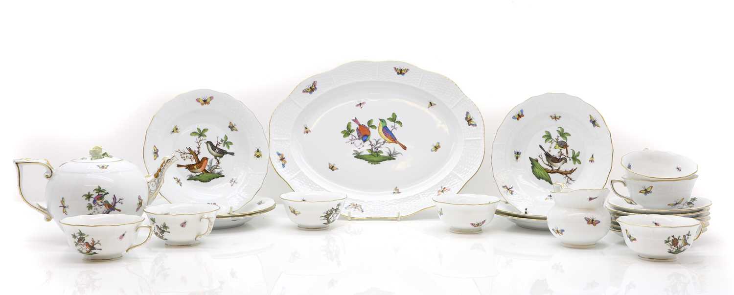 Lot 74 - A Herend porcelain 'Rothschild Bird' pattern tea service