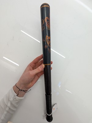 Lot 472 - A Victorian police truncheon