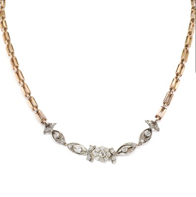 Lot 145 - A diamond necklace