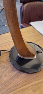 Lot 227 - A Fase Presidente 'Pendulo' table lamp