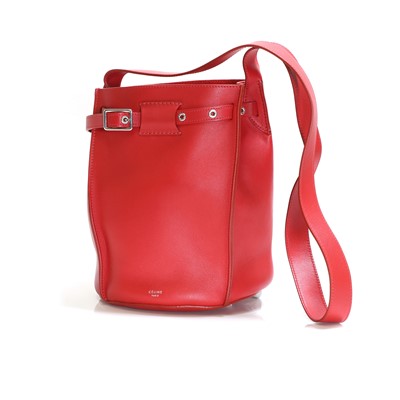 Lot 1537 - A Celine red leather 'Big Bag' bucket bag